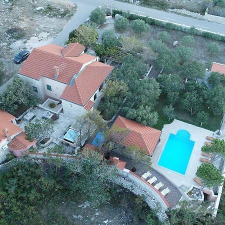 Villa Dabo Novalja Bagian luar foto