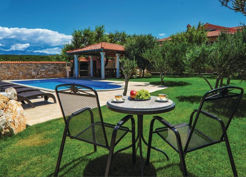 Villa Dabo Novalja Bagian luar foto